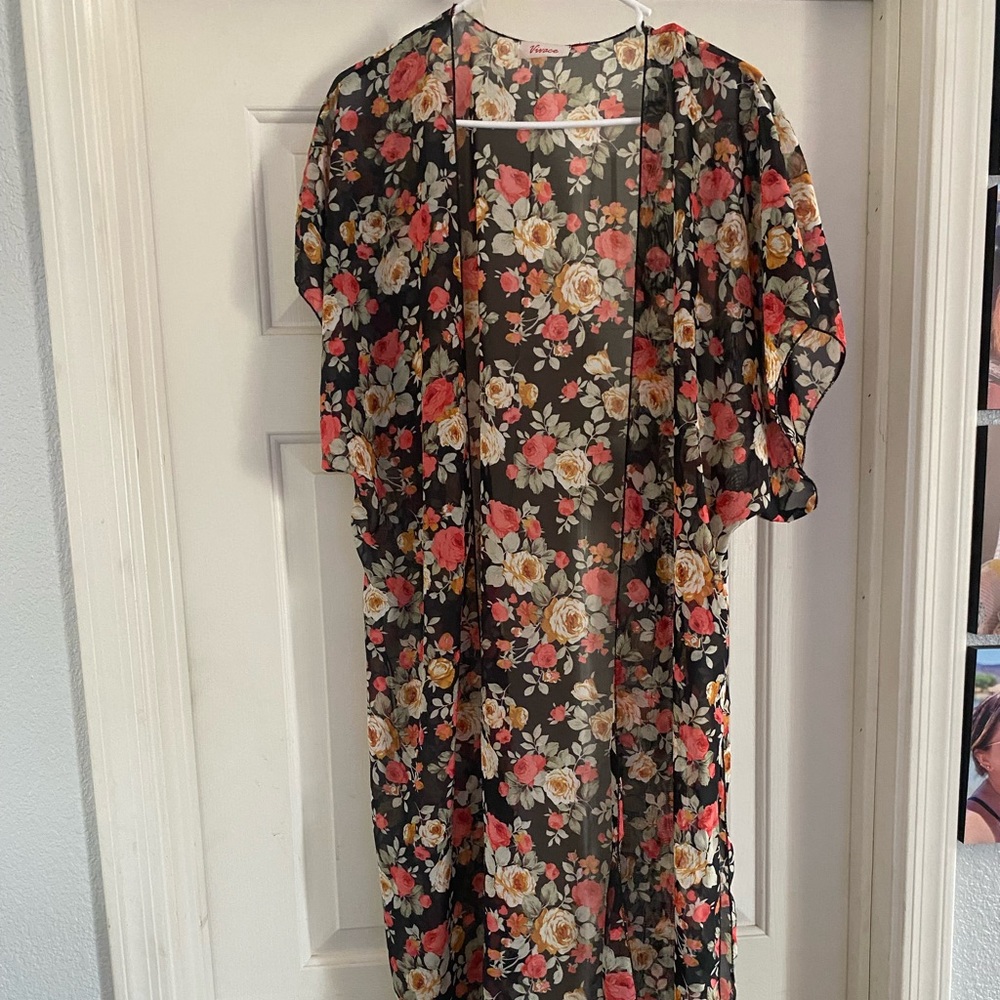 Beautiful knee length floral Kimono